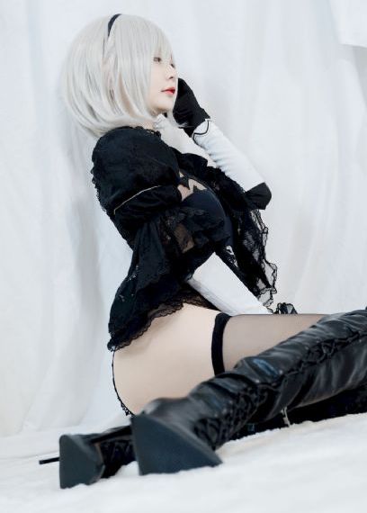 美女被脱脱内衣免费的软件